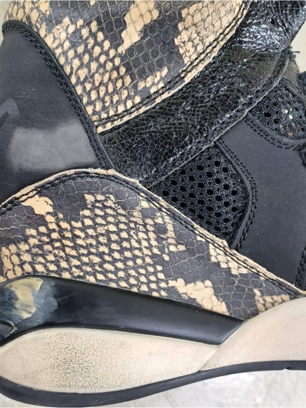 Limited by ASN Women's High-Top Snake-Print & Black Fashion Sneakers - Picture 14 of 15